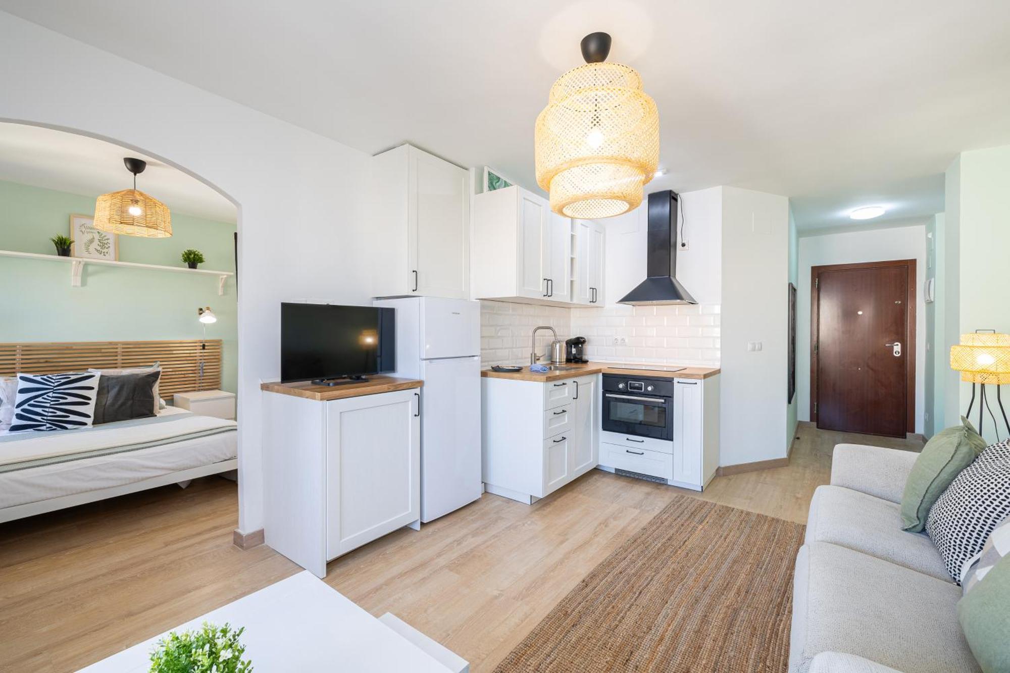 Holidays2Malaga Los Guindos 500 Mts From Beach And Promenade Экстерьер фото